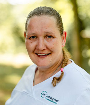 Portraitfoto von Sabine Schöben
